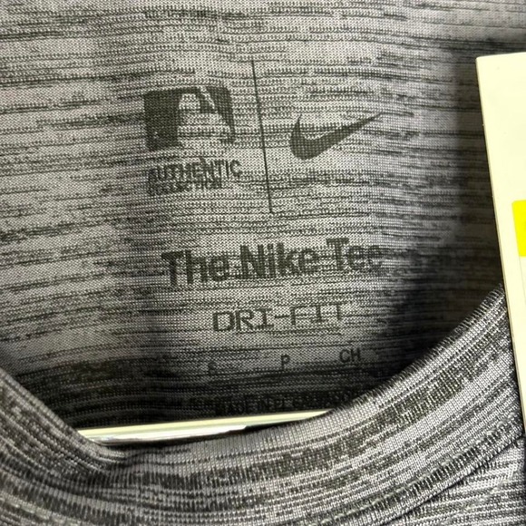 Nike‎ Grey Orioles T-shirt - Picture 4 of 5